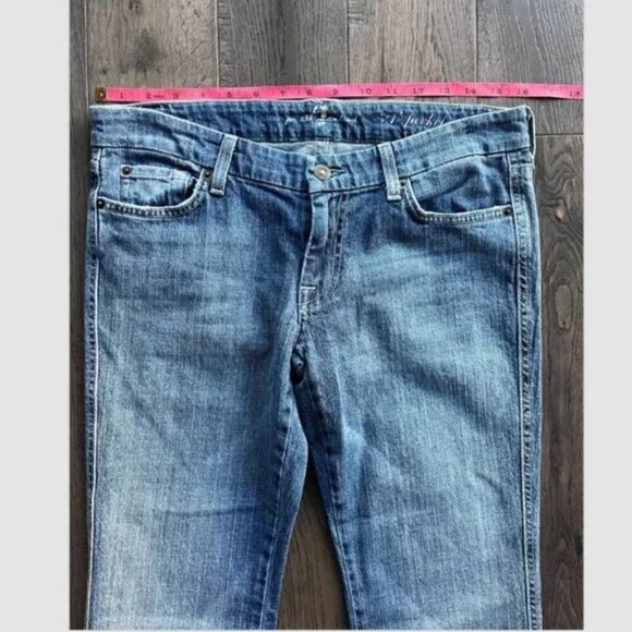 7 For All Mankind Lexie Bootcut Jeans Size 30x31 Petite "A" Pocket Denim Flare - Picture 5 of 6